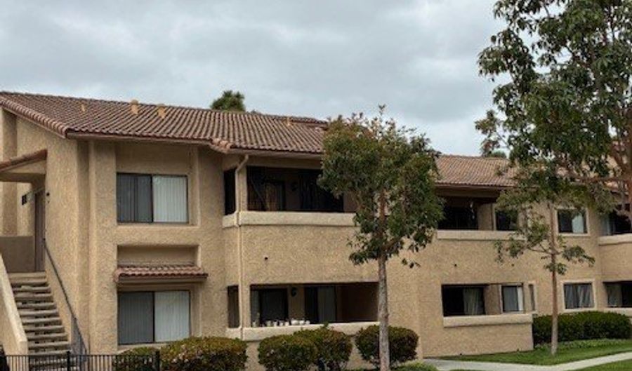 3888 San Ramon Dr 20, Oceanside, CA 92057 - 2 Beds, 2 Bath