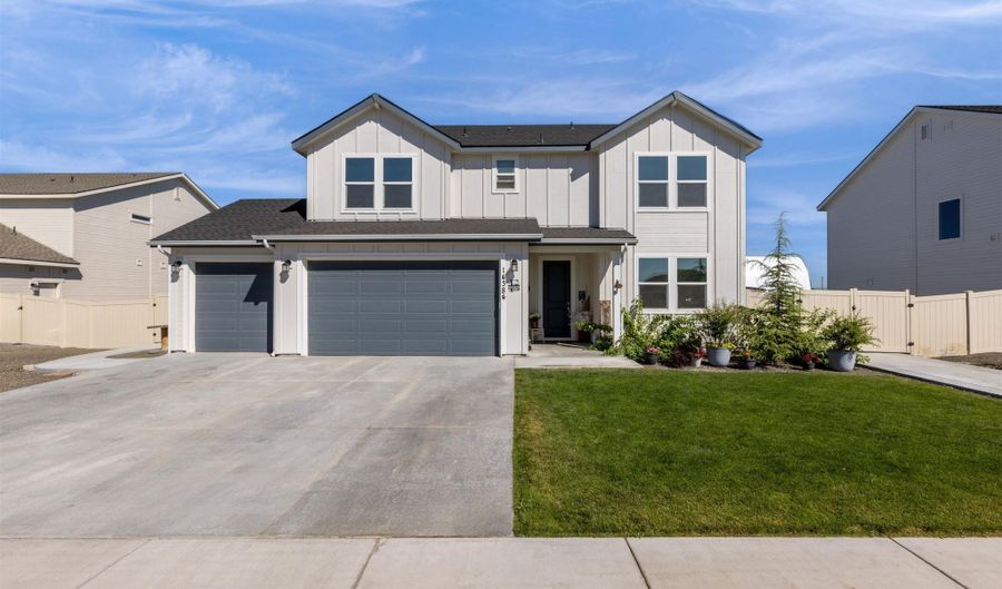 14384 Fractus Dr, Caldwell, ID 83607 - 5 Beds, 4 Bath