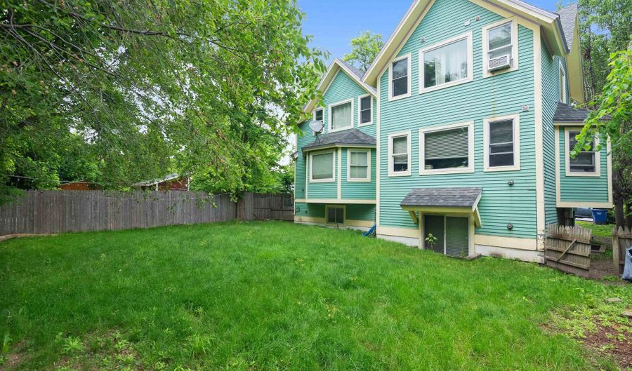 53-55 Walnut St, Burlington, VT 05401 - 6 Beds, 5 Bath