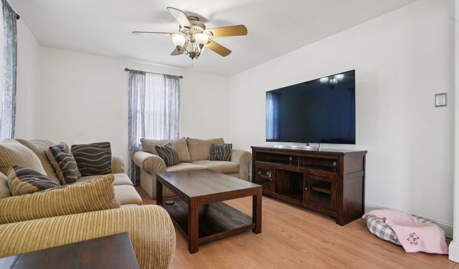 27 George St, Avenel, NJ 07001 - 4 Beds, 2 Bath