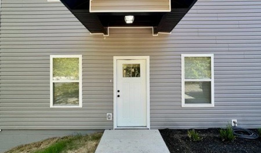 1 Inchcape Ln, Bella Vista, AR 72714 - 3 Beds, 3 Bath
