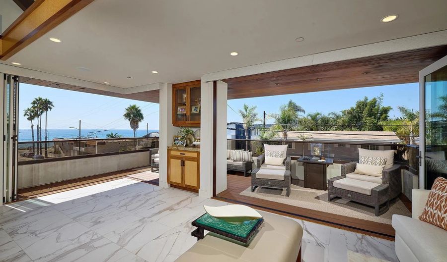 187 Cherry Ave, Carlsbad, CA 92008 - 4 Beds, 6 Bath