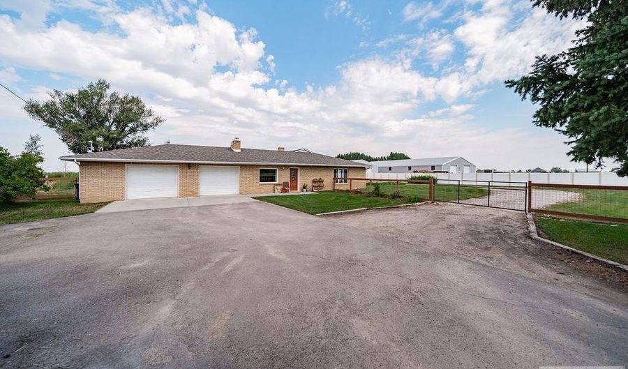 118 Hwy 91, Blackfoot, ID 83221 - 4 Beds, 3 Bath