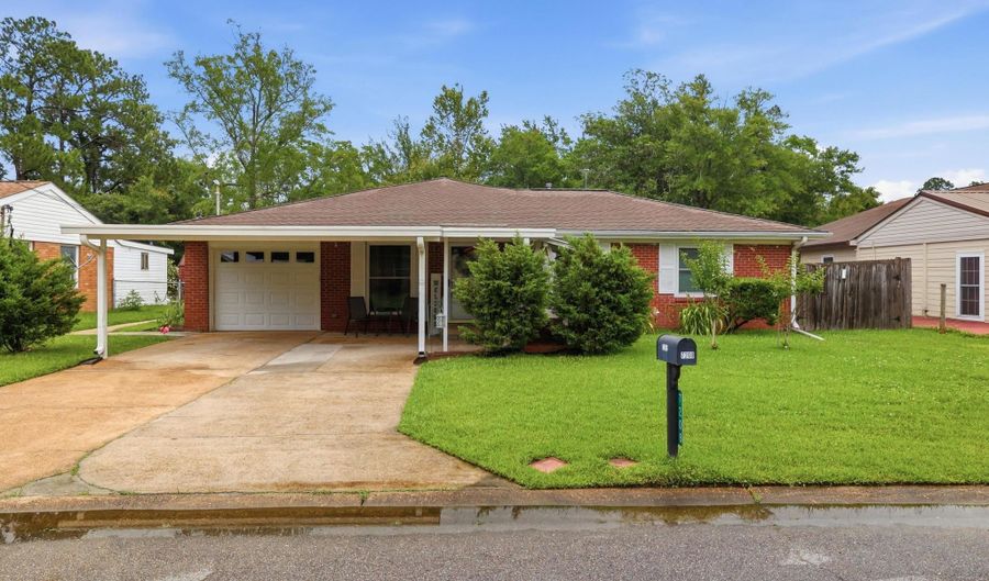 7208 Hampton Dr, Biloxi, MS 39532 - 4 Beds, 2 Bath