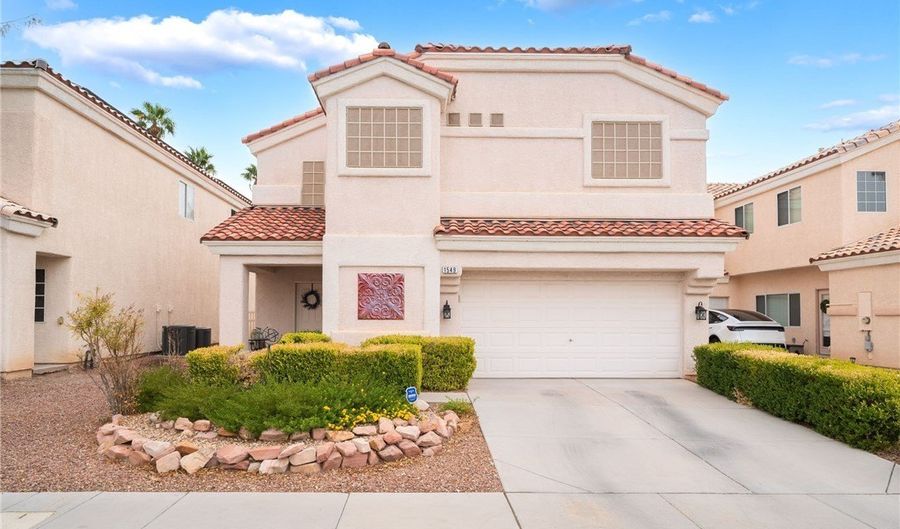1549 Broken Bell Ln, Henderson, NV 89002 - 3 Beds, 3 Bath