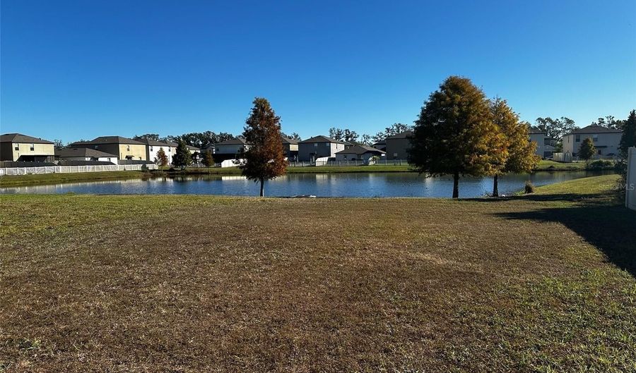 5213 DANDELION St, Apollo Beach, FL 33572 - 4 Beds, 3 Bath