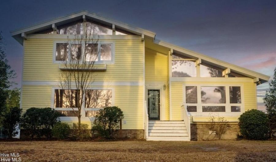 115 Gumberry Rd, Ayden, NC 28513 - 5 Beds, 3 Bath