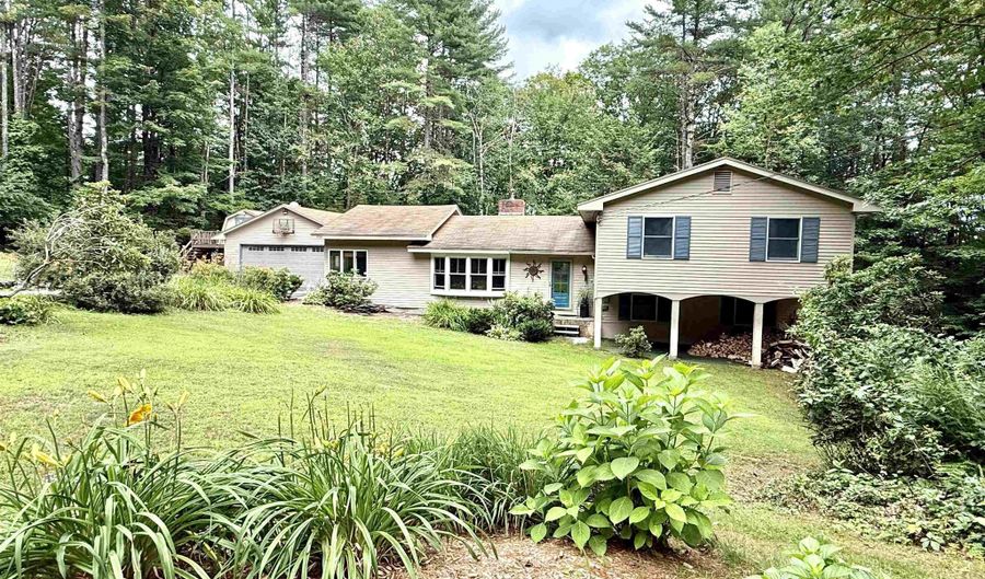 204 Meetinghouse Ln, Brattleboro, VT 05301 - 4 Beds, 2 Bath