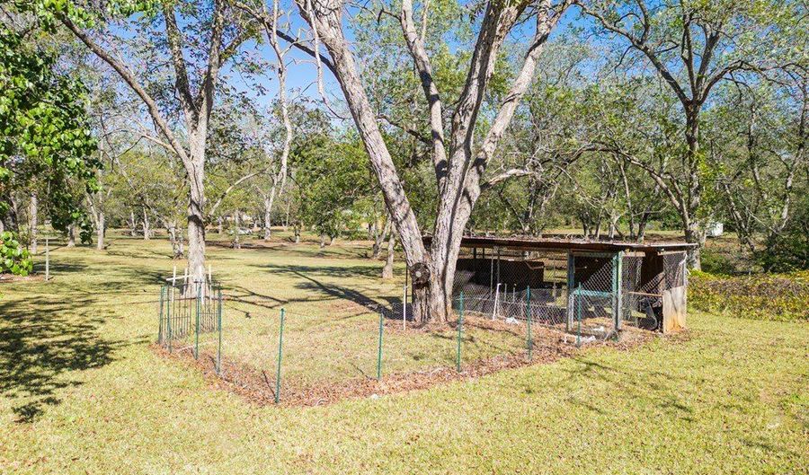 4912 Holly Hill Rd, Albany, GA 31721 - 4 Beds, 3 Bath