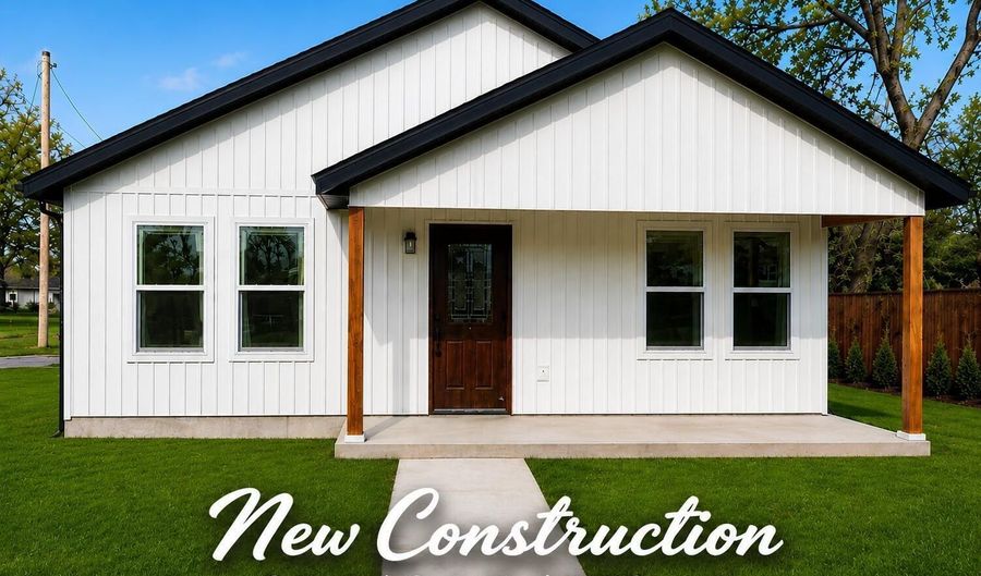 340 E Cofield Ave, Aurora, MO 65605 - 3 Beds, 2 Bath