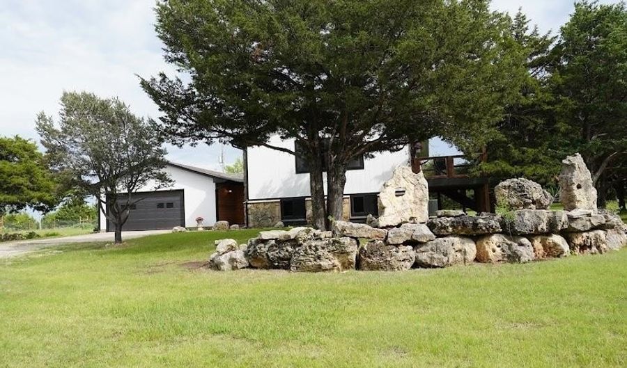 7595 SW 127th Ter, Augusta, KS 67010 - 4 Beds, 2 Bath