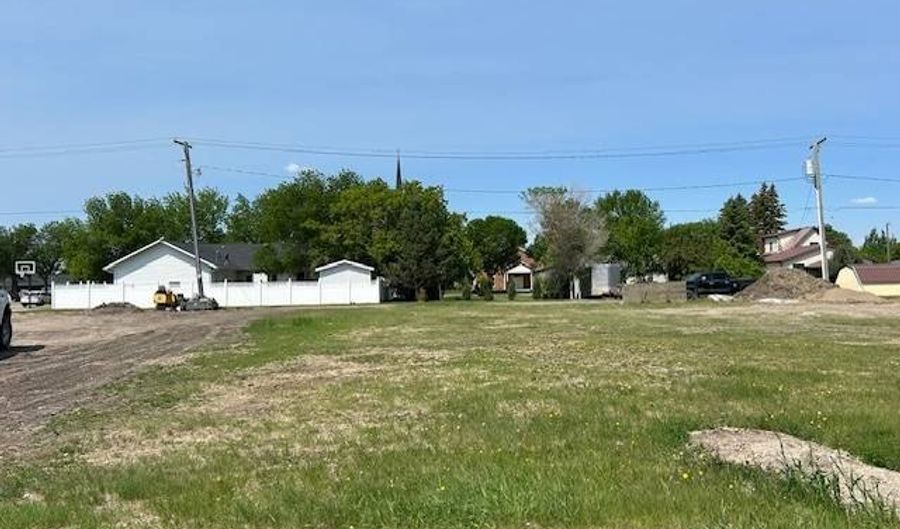 306 Main St, Bottineau, ND 58318 - 0 Beds, 0 Bath