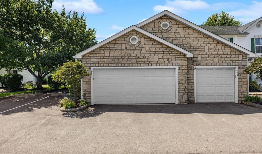 1981 Hoadley Dr 10A, Columbus, OH 43228 - 2 Beds, 2 Bath