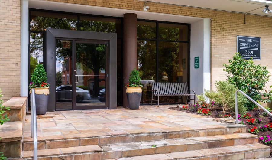 3601 WISCONSIN Ave NW 111, Washington, DC 20016 - 1 Beds, 1 Bath