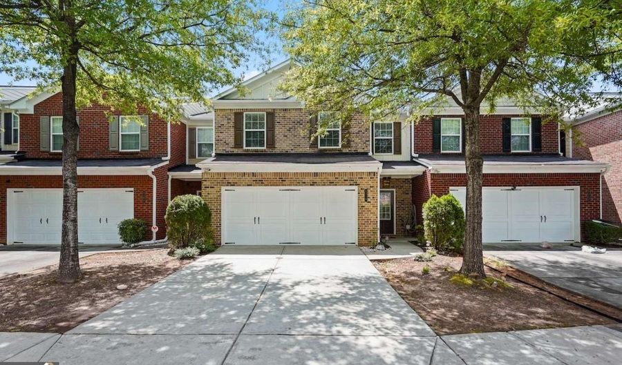 6210 Bellecliff, Tucker, GA 30084 - 3 Beds, 3 Bath