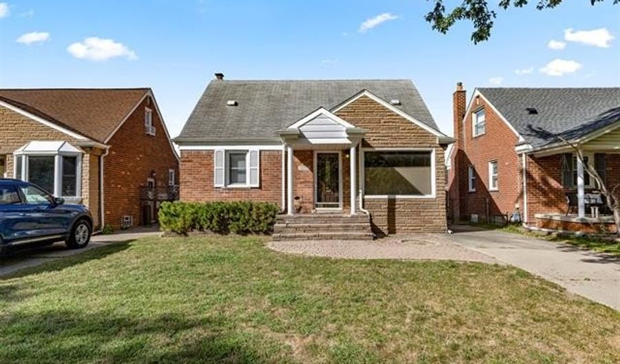 9892 Hubert Ave, Allen Park, MI 48101 - 3 Beds, 2 Bath