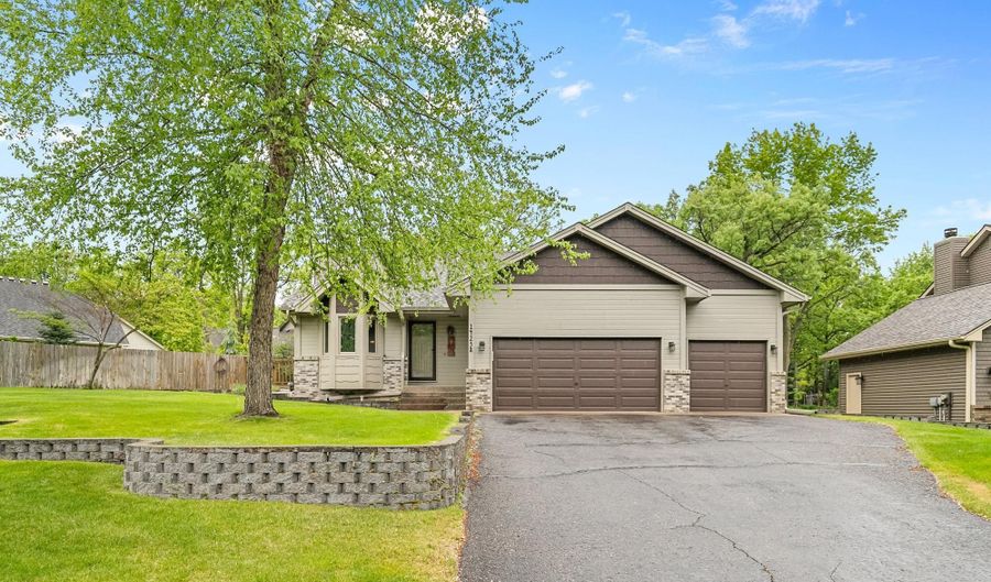 14238 Raven St NW, Andover, MN 55304 - 4 Beds, 2 Bath
