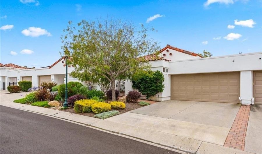 4094 Lemnos Way, Oceanside, CA 92056 - 2 Beds, 2 Bath