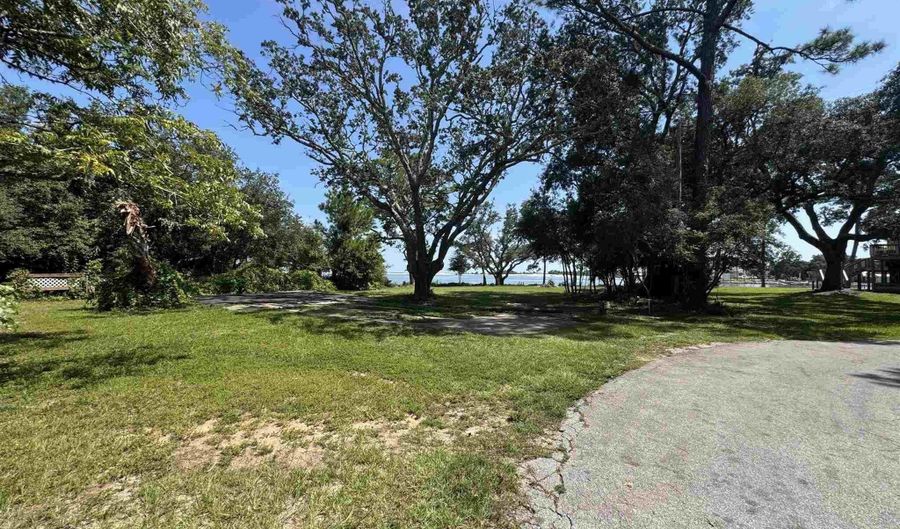 442 Creary St, Pensacola, FL 32507 - 0 Beds, 0 Bath