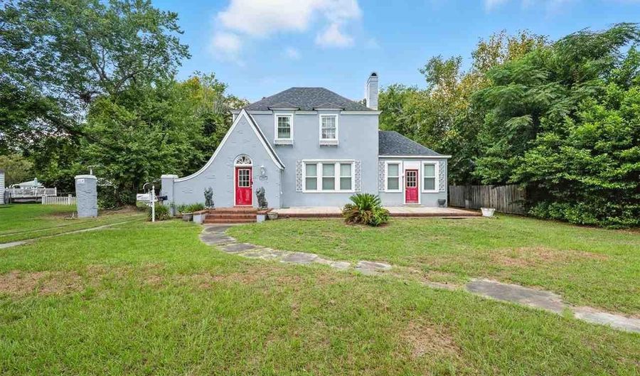 1007 W. Palmetto St, Florence, SC 29501 - 4 Beds, 4 Bath