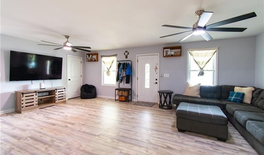 4330 Joe Frank Harris Pkwy NW, Adairsville, GA 30103 - 3 Beds, 3 Bath
