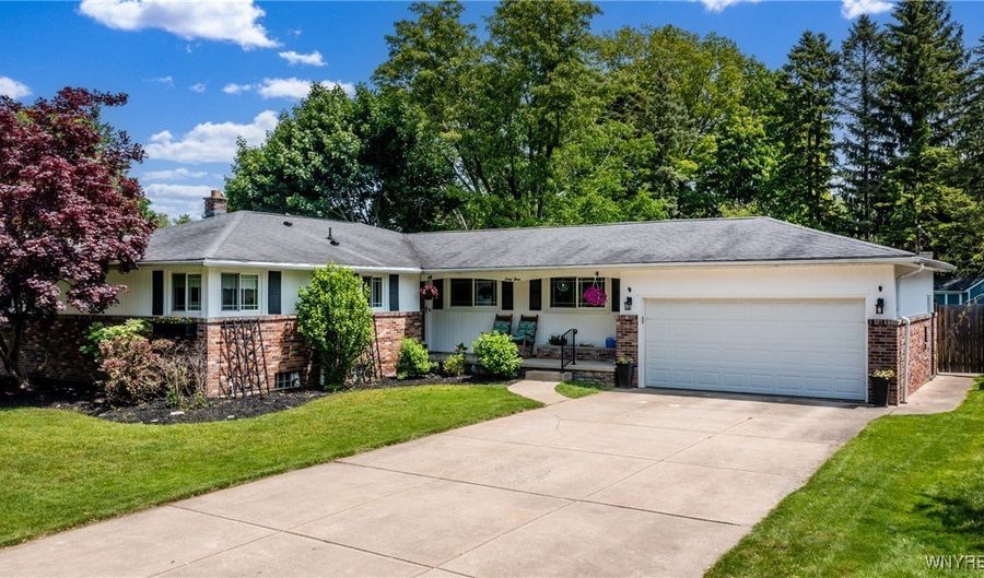 63 Hunters Ln, Amherst, NY 14221 - 3 Beds, 4 Bath