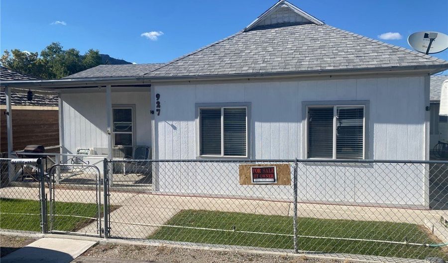 927 Park Ave, Ely, NV 89301 - 3 Beds, 1 Bath