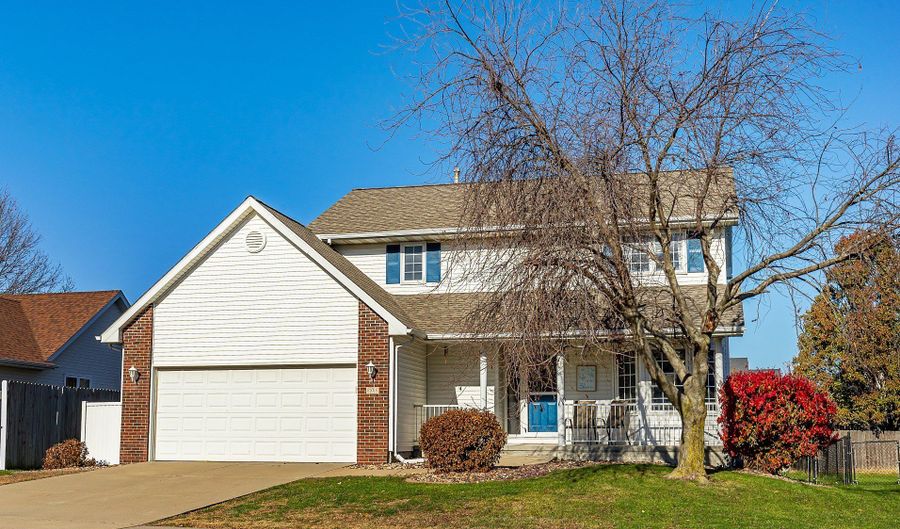 806 SE Kensington Rd, Ankeny, IA 50021 - 3 Beds, 3 Bath