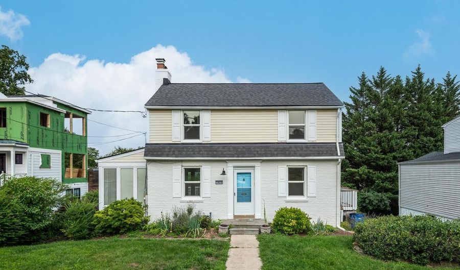 7823 MARION Ln, Bethesda, MD 20814 - 3 Beds, 2 Bath