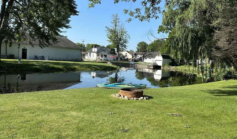 2100 Michigan, Algonac, MI 48001 - 3 Beds, 2 Bath