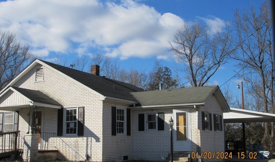 8577 Highway Forty Sever, Chase City, VA 23924 - 3 Beds, 2 Bath