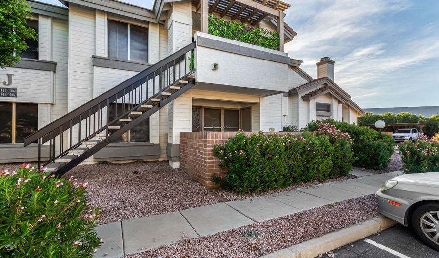 2201 N COMANCHE Dr 1067, Chandler, AZ 85224 - 1 Beds, 1 Bath