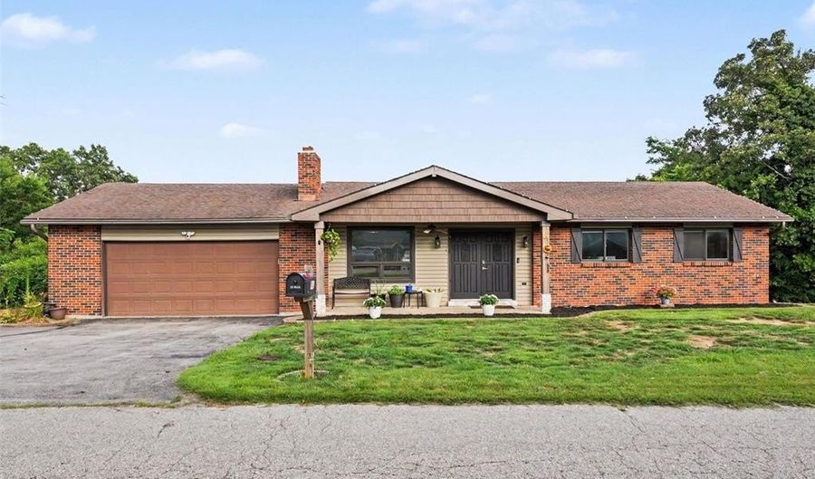 11 Windswept Dr, Arnold, MO 63010 - 4 Beds, 3 Bath