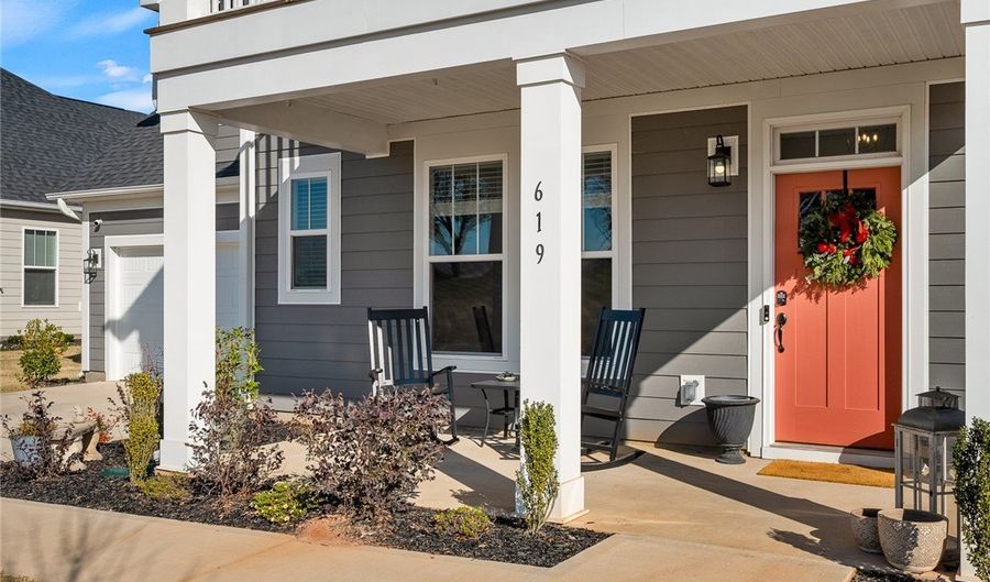 619 WH Kay Ln, Anderson, SC 29621 - 4 Beds, 4 Bath