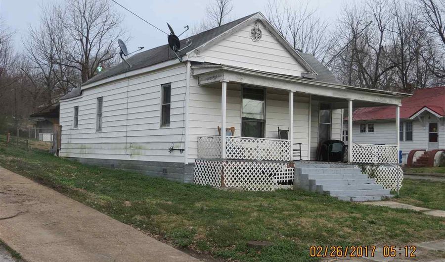 14 Church St, Bardwell, KY 42023 - 2 Beds, 1 Bath