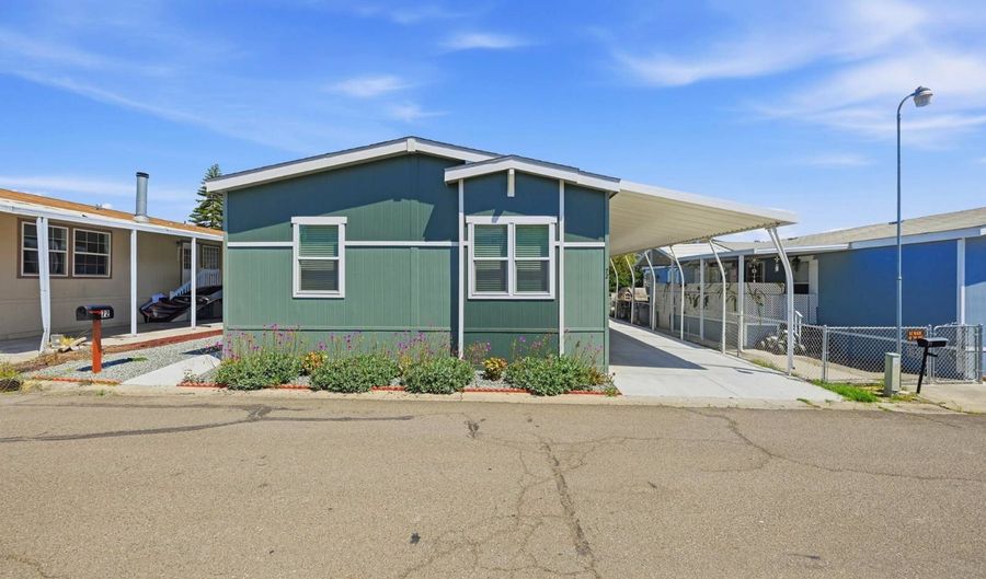 2515 Sweetwater Rd 72, Spring Valley, CA 91977 - 4 Beds, 2 Bath