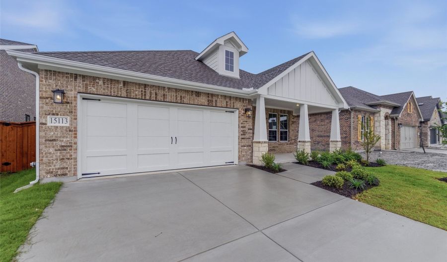 15113 Green Bluff Dr, Aledo, TX 76008 - 3 Beds, 2 Bath
