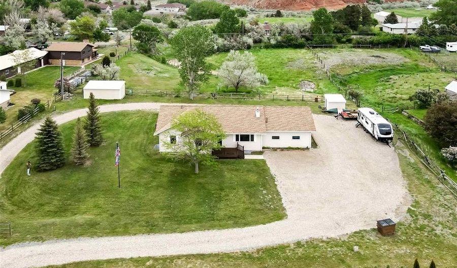 80 Southfork Rd Lot 16, Cody, WY 82414 - 5 Beds, 1 Bath