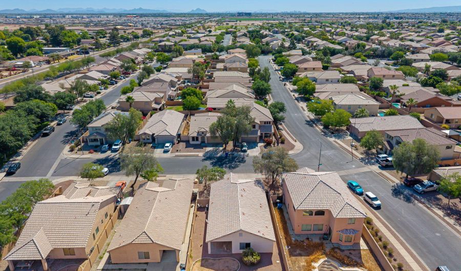 2830 N 106TH Ave, Avondale, AZ 85392 - 3 Beds, 2 Bath