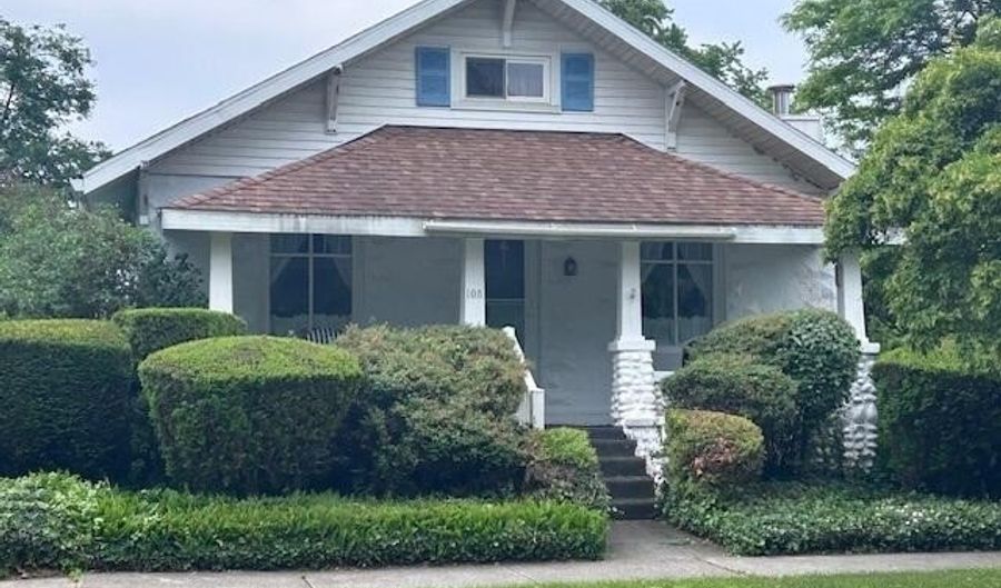 108 Potter St, Alpena, MI 49707 - 3 Beds, 1 Bath