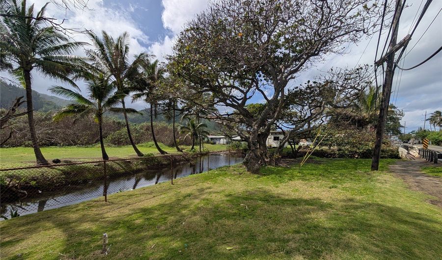 54-210 Kamehameha Hwy, Hauula, HI 96717 - 0 Beds, 0 Bath