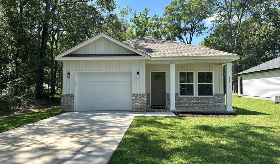1332 Jackson St, Baker, FL 32531 - 3 Beds, 2 Bath