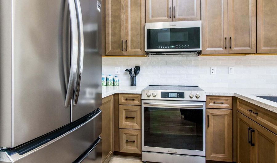 6831 S CORAL GABLE Dr, Chandler, AZ 85249 - 2 Beds, 2 Bath