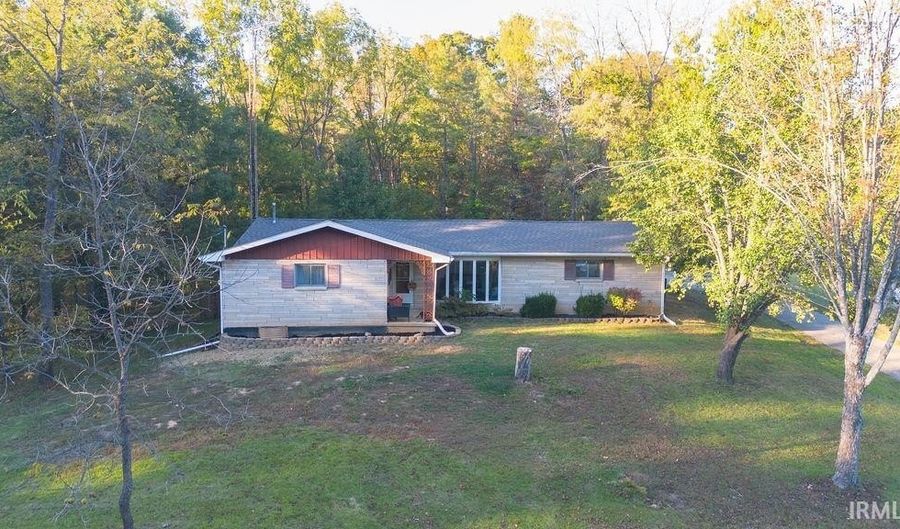 1617 Vinegar Hill Rd, Bedford, IN 47421 - 3 Beds, 2 Bath