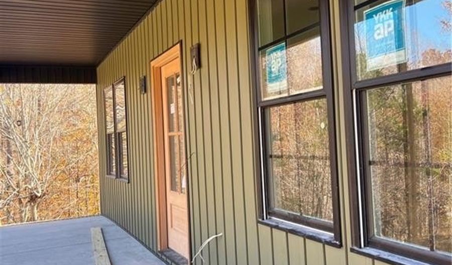 4851 Creeks Crossing Rd, Asheboro, NC 27205 - 3 Beds, 2 Bath