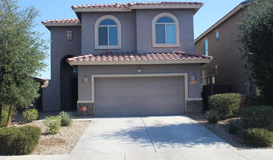 19810 W WOODLANDS Ave, Buckeye, AZ 85326 - 4 Beds, 3 Bath