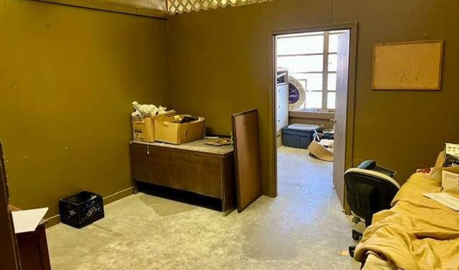 2675 Fourth St 1, Berwick, LA 70342 - 0 Beds, 3 Bath