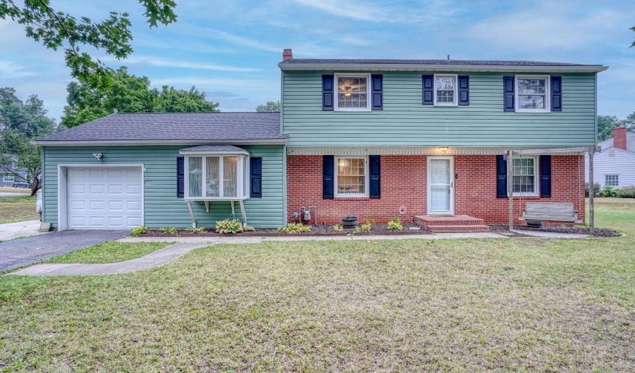 103 S FAIRFIELD Dr, Dover, DE 19901 - 4 Beds, 3 Bath