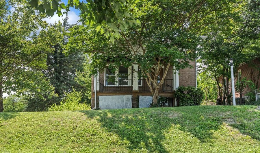 7200 8TH St NW, Washington, DC 20012 - 3 Beds, 2 Bath