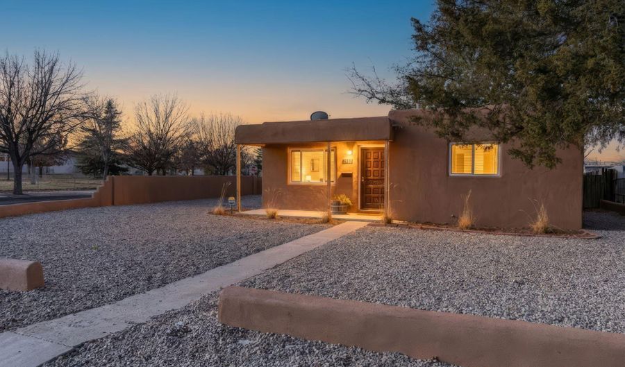 2701 Bel Air Dr NE, Albuquerque, NM 87110 - 3 Beds, 1 Bath